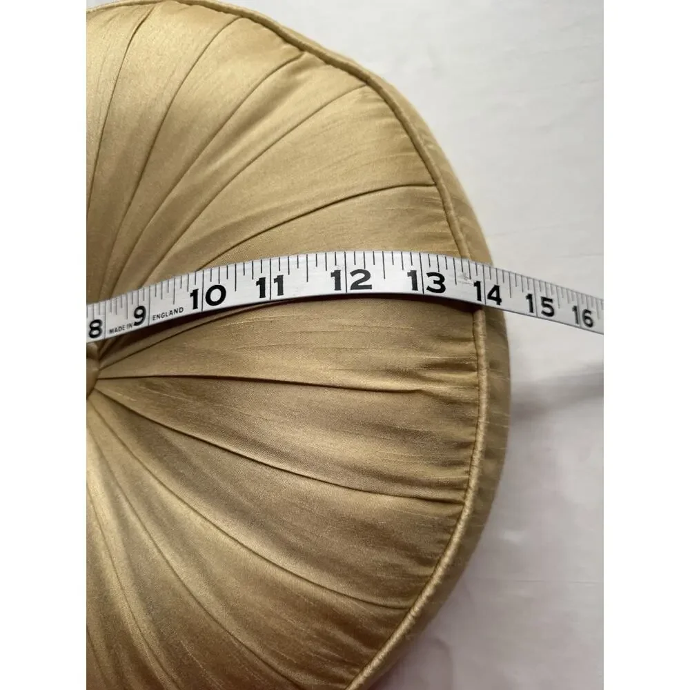 Decorative Round Cushion 14” Gold Center Button Excellent Used Condition